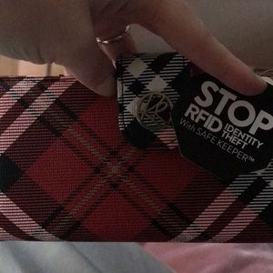 Kim Roger slim clutch wallet